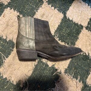 Matisse Ankle Boots in Black and Olive